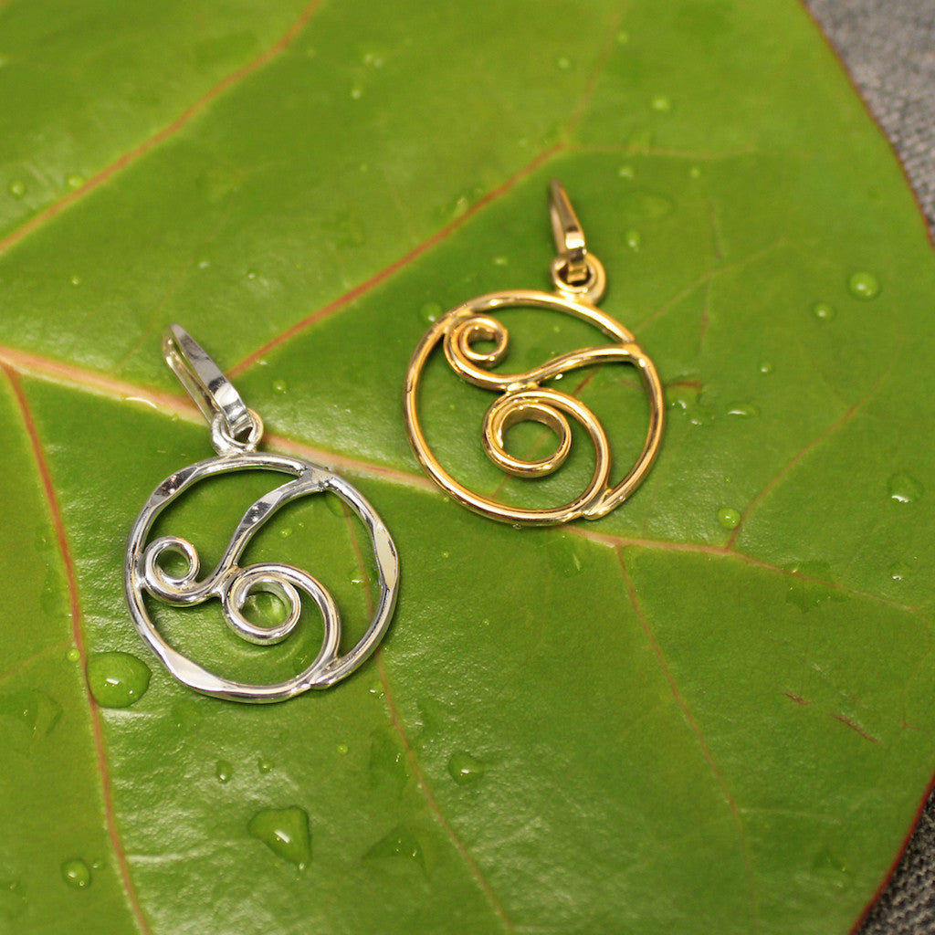 Water Pendant 